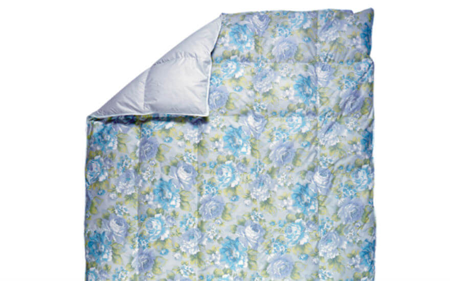 Детское одеяло Виктория пуховое К-1 (цвет голубые цветы)