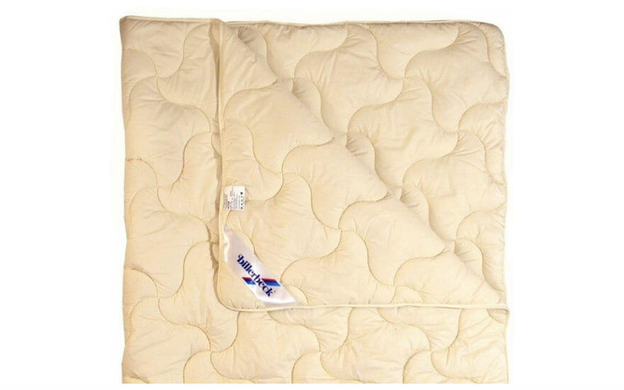 Ковдра Ніна+ легка (колір кремовий)